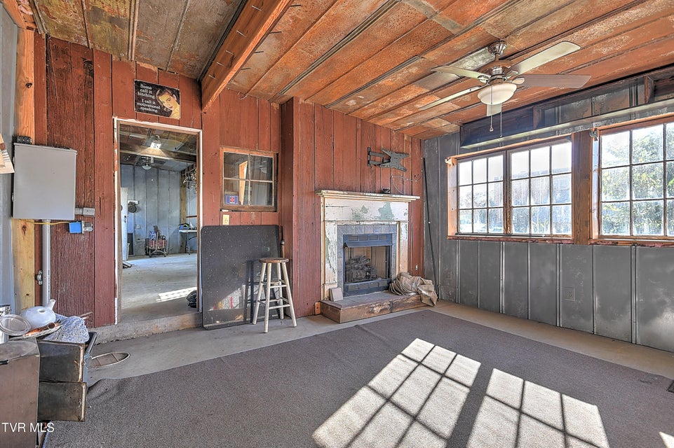 Photo #94: 3389 Highway 126 