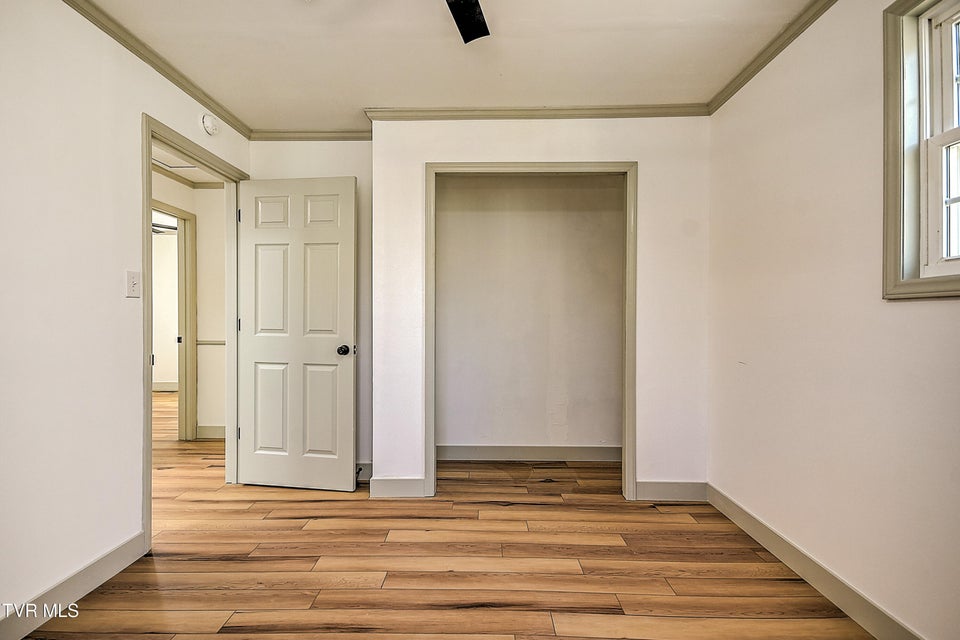 Photo #34: 163 Pendleton Road