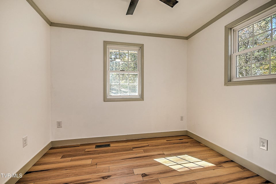 Photo #38: 163 Pendleton Road