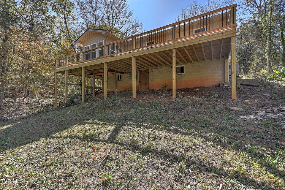 Photo #49: 163 Pendleton Road