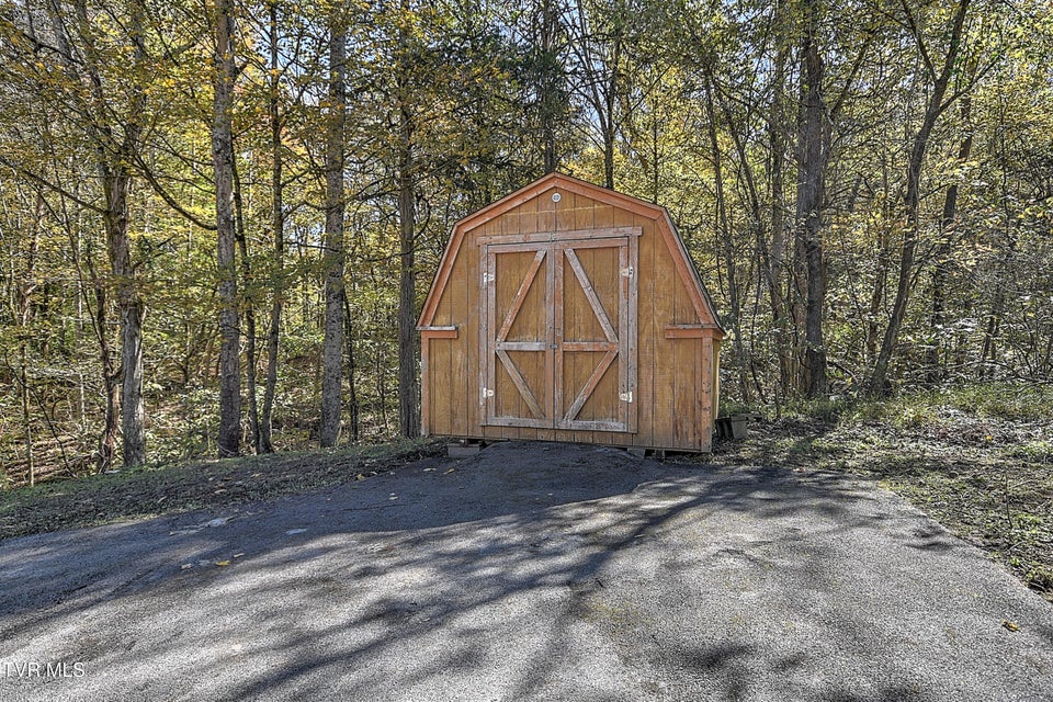 Photo #50: 163 Pendleton Road