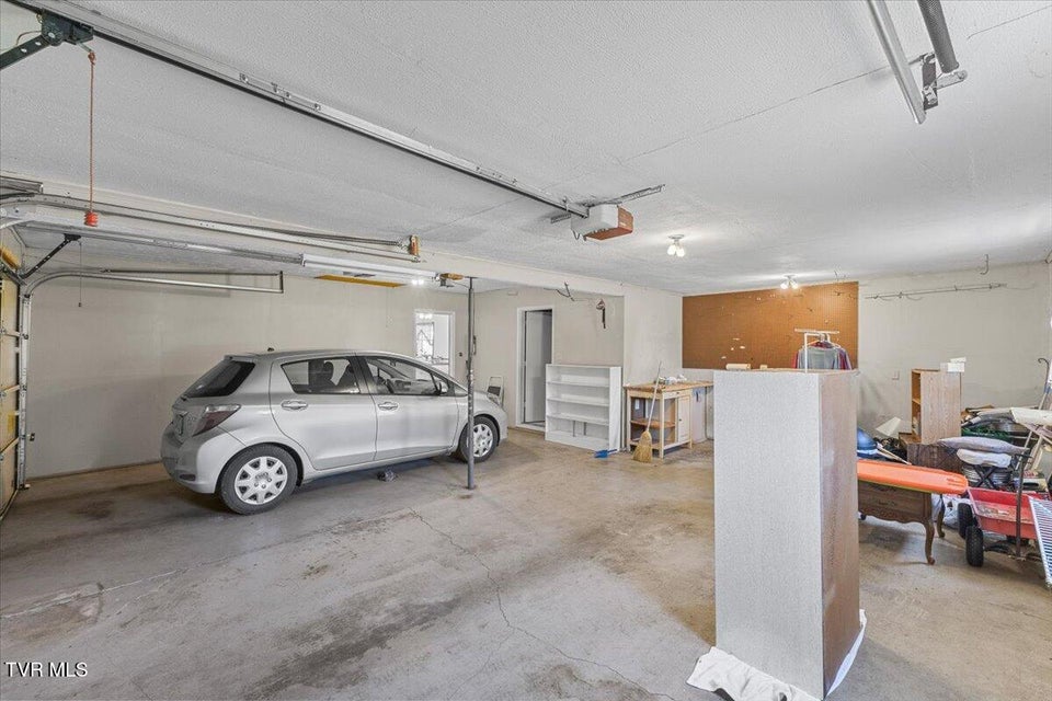 Photo #27: 131 Eldridge Drive