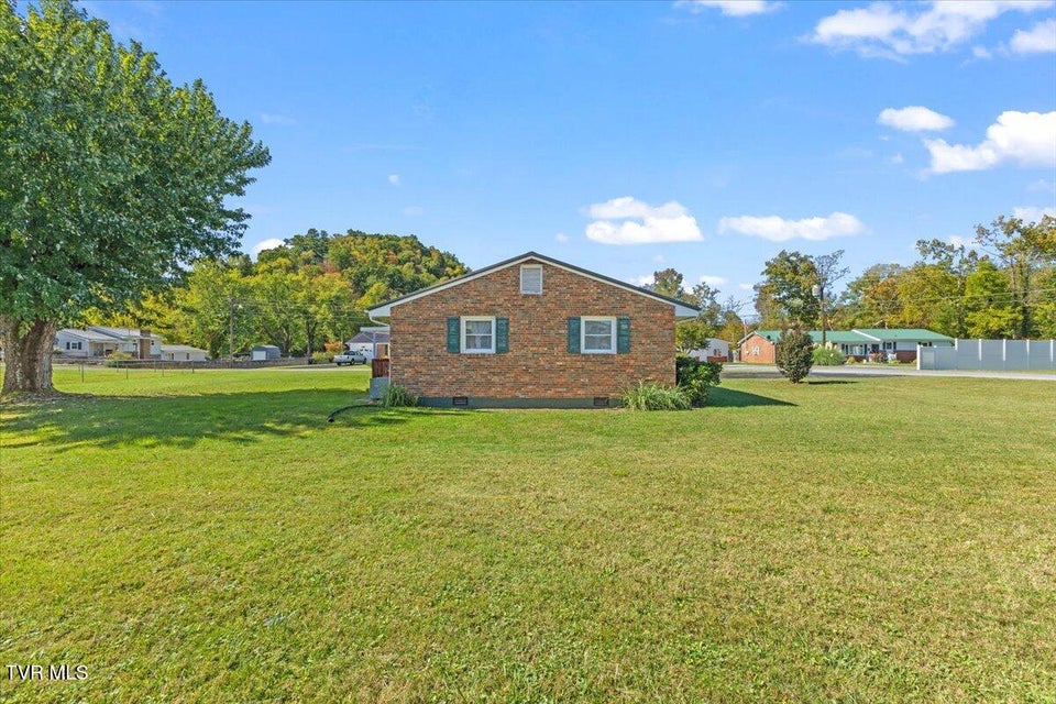 Photo #5: 131 Eldridge Drive