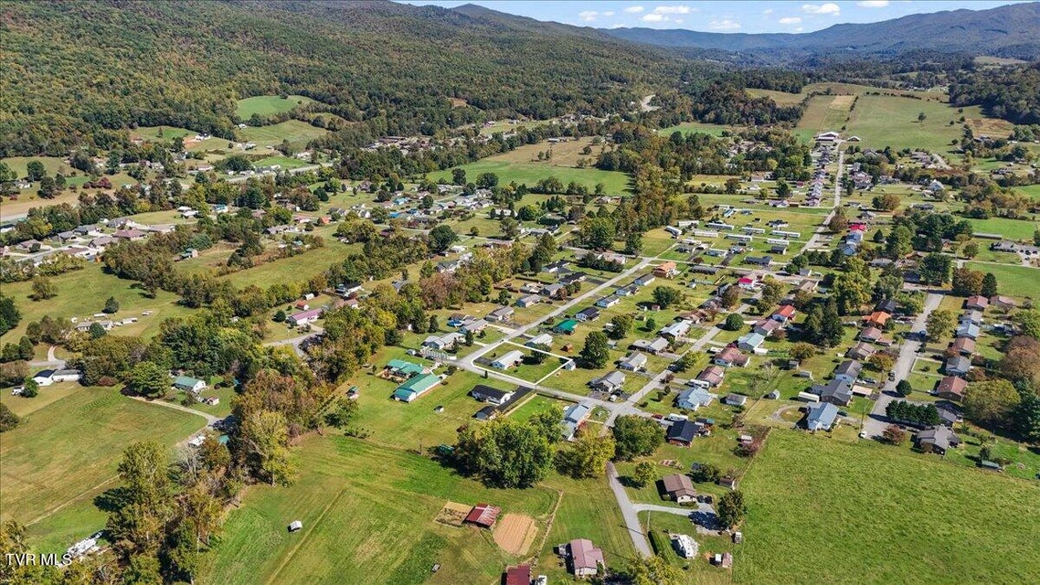 Photo #13: 131 Eldridge Drive