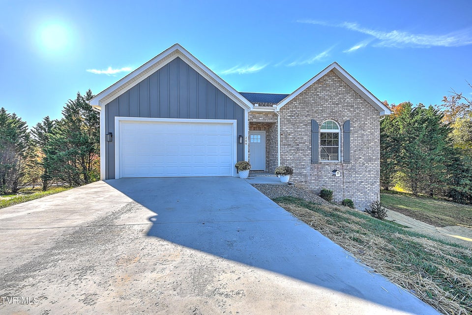 Photo #71: 249 Oak View Circle
