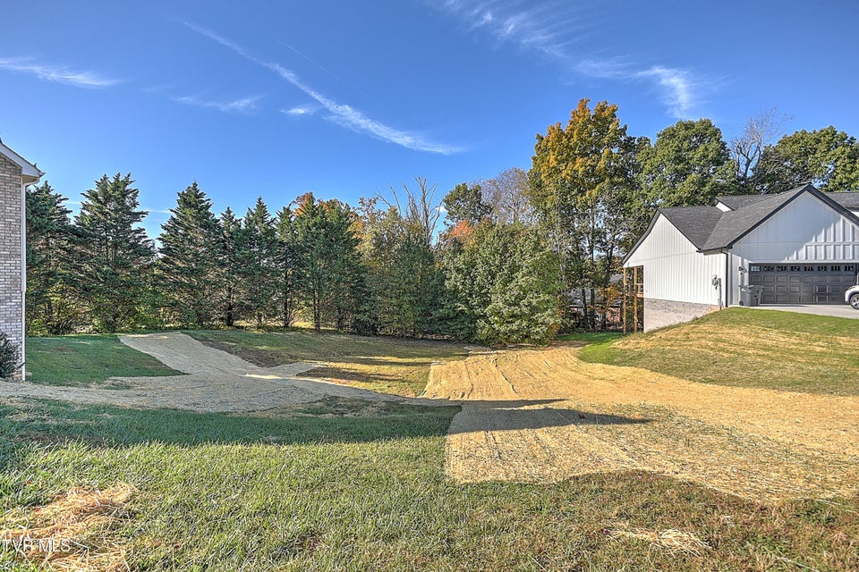 Photo #73: 249 Oak View Circle