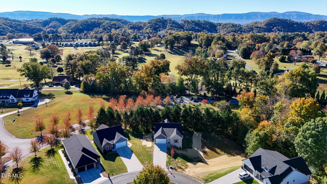 Photo #5: 249 Oak View Circle