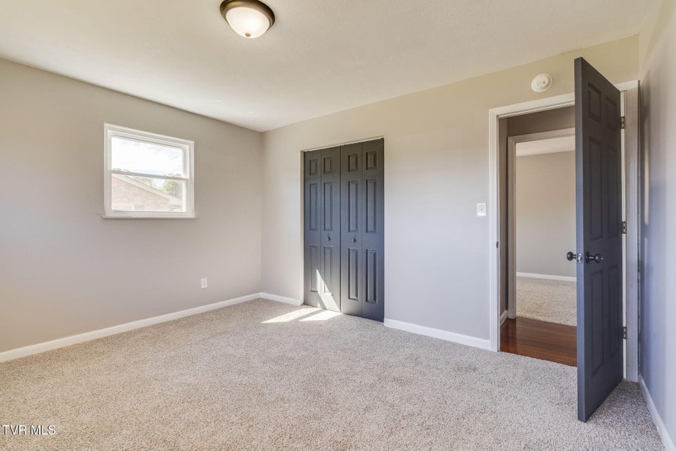 Photo #14: 514 Spruce Street