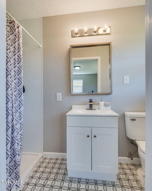 Photo #16: 514 Spruce Street