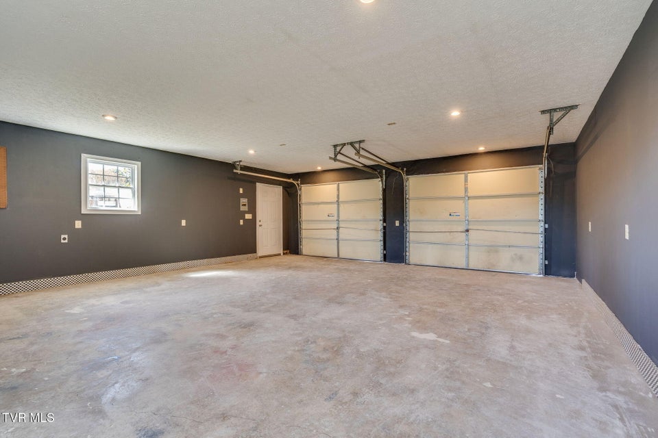 Photo #35: 514 Spruce Street