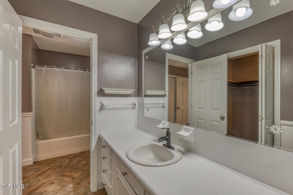 Photo #20: 1735 Charlotte Drive