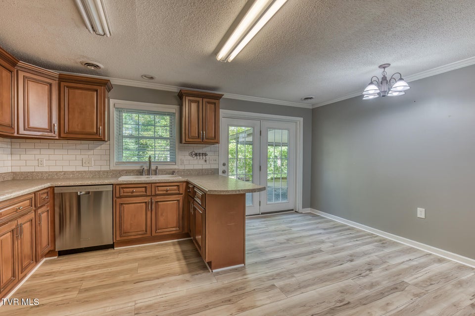 Photo #25: 1735 Charlotte Drive