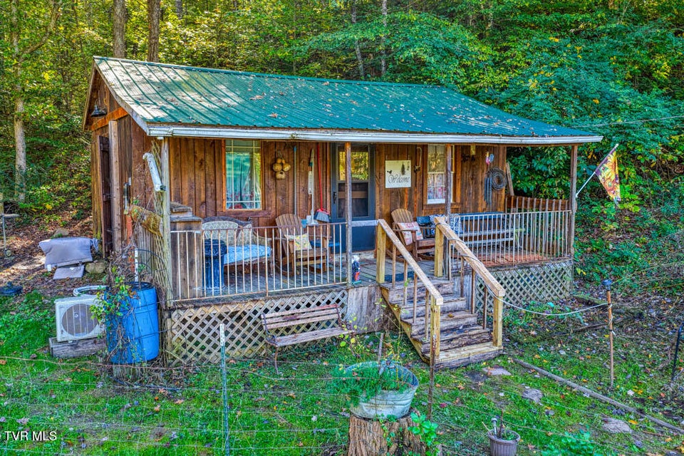 Photo #25: 385 Sulphur Springs Road