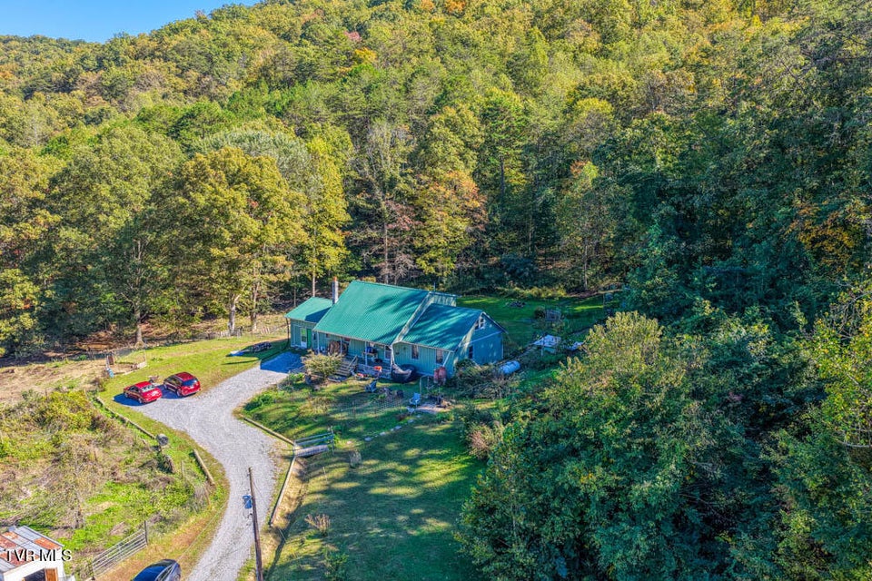 Photo #37: 385 Sulphur Springs Road