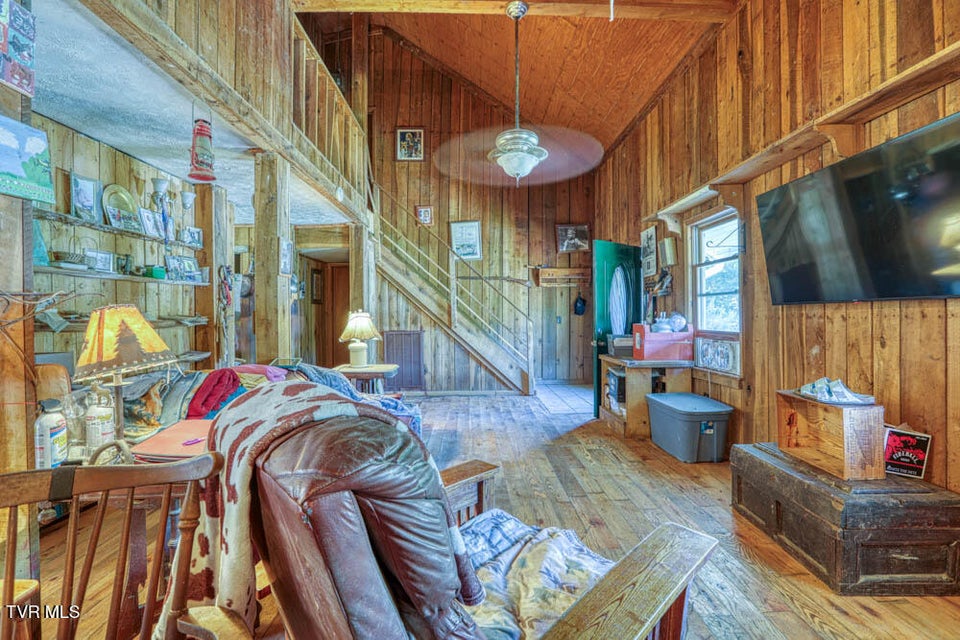 Photo #8: 385 Sulphur Springs Road