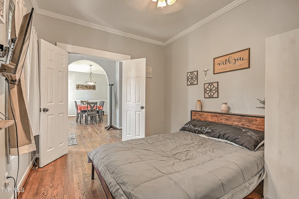 Photo #9: 311 Leslie Court