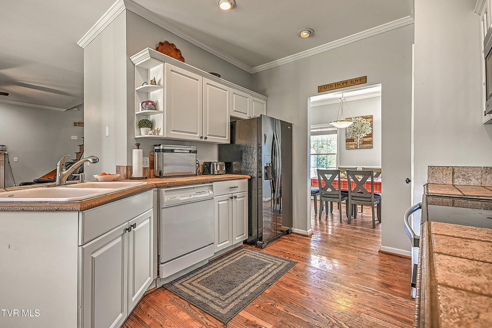 Photo #17: 311 Leslie Court