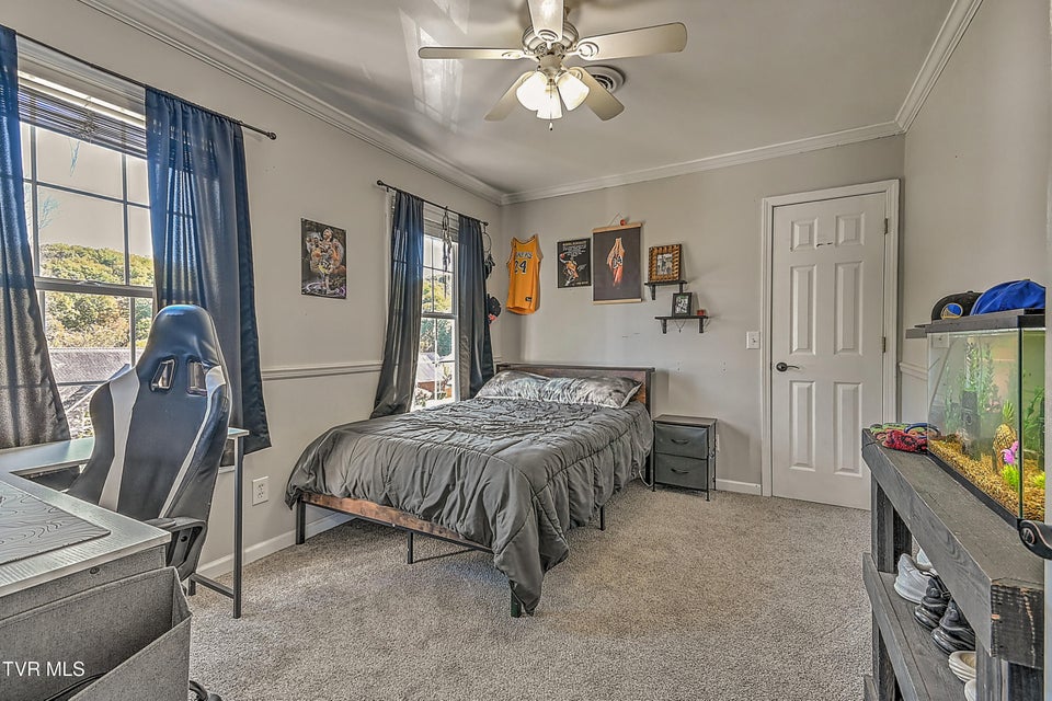 Photo #31: 311 Leslie Court