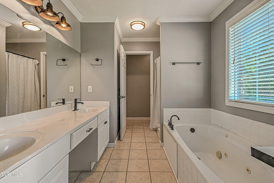 Photo #36: 311 Leslie Court