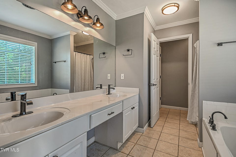 Photo #37: 311 Leslie Court