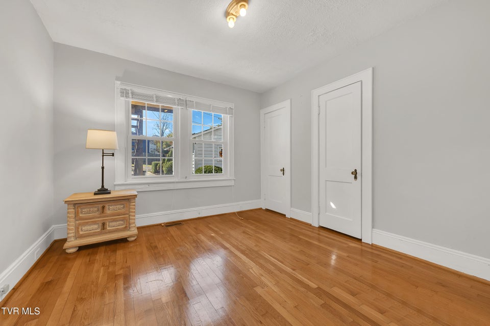 Photo #16: 304 H Street