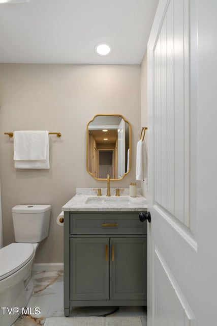 Photo #19: 140 Tracy Street