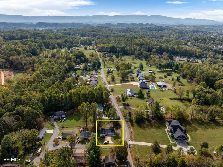 Photo #23: 140 Tracy Street