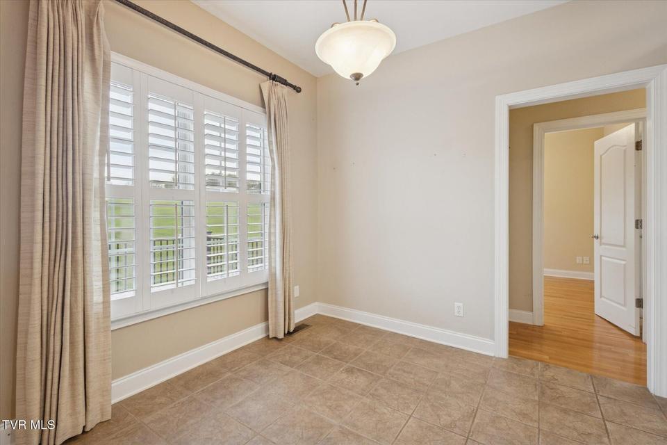 Photo #21: 7 Alta Tree Court