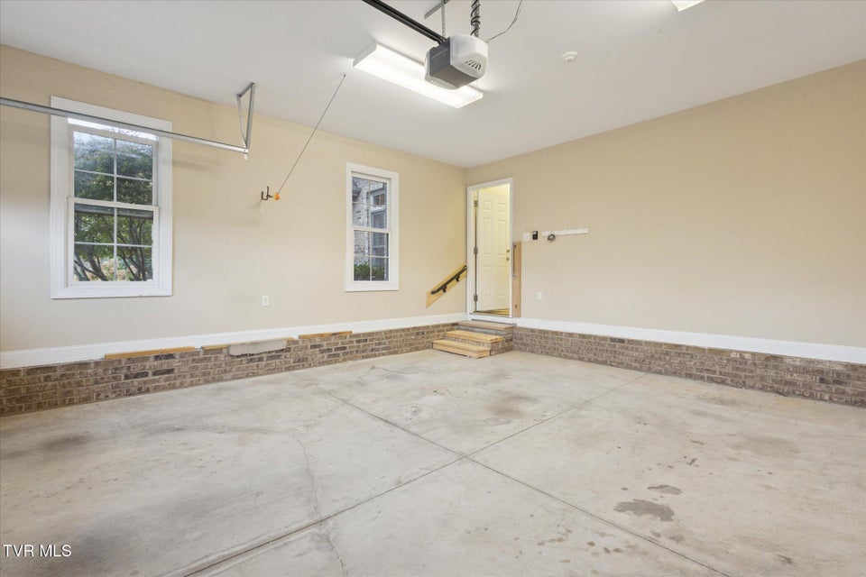 Photo #34: 7 Alta Tree Court