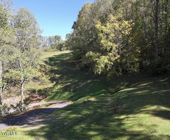 Photo #31: 2855 Kents Ridge Road