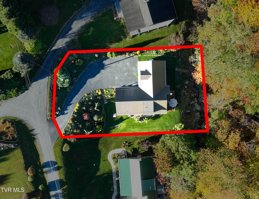 Photo #4: 122 Orchard Meadows  Lane 