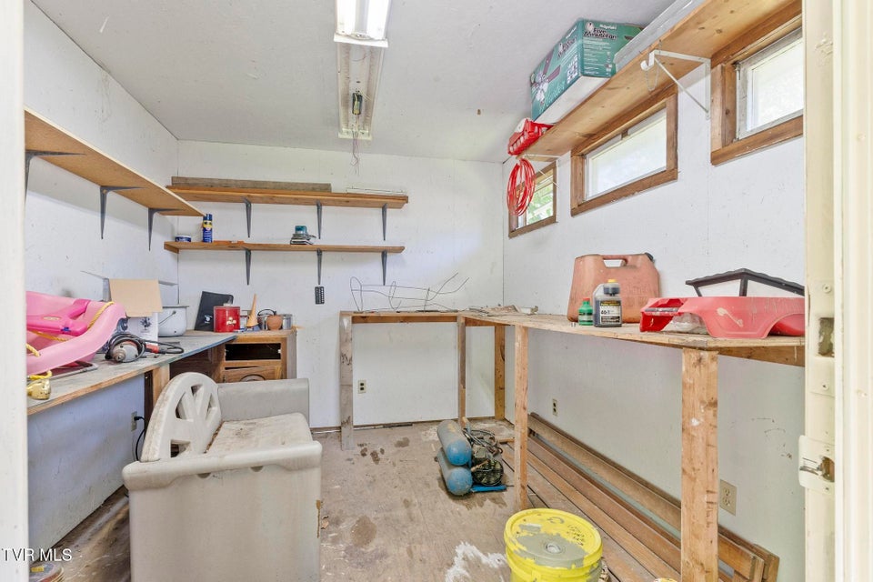 Photo #12: 1511 Mountain View Avenue