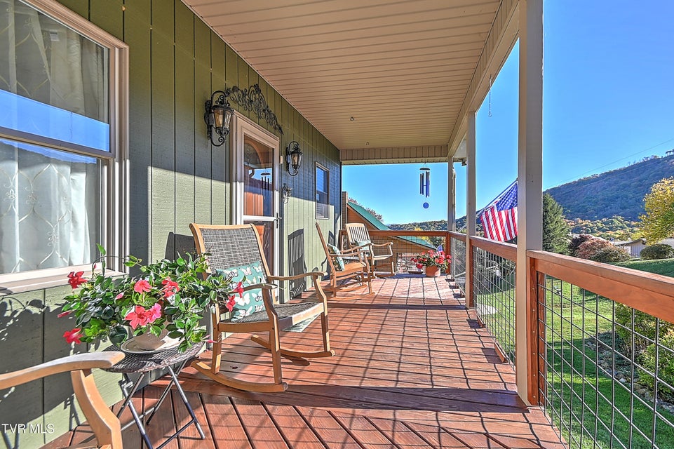 Photo #7: 122 Orchard Meadows  Lane 