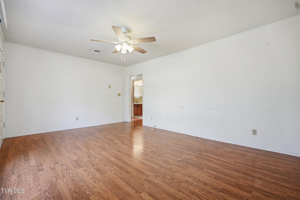 Photo #18: 4812 Carters Valley Road