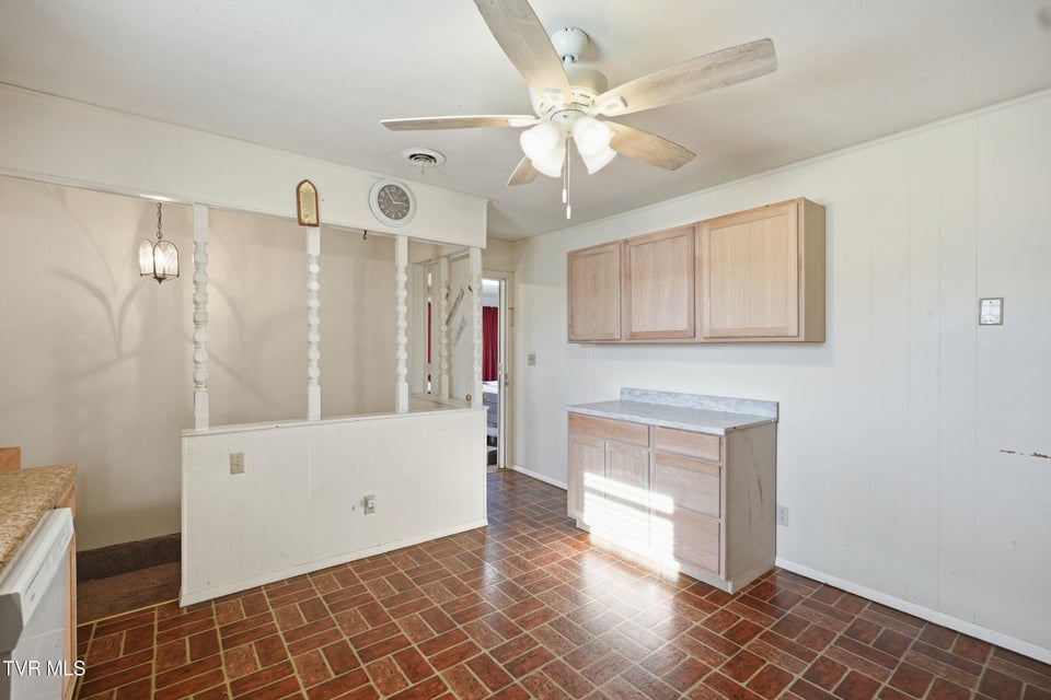 Photo #21: 4812 Carters Valley Road