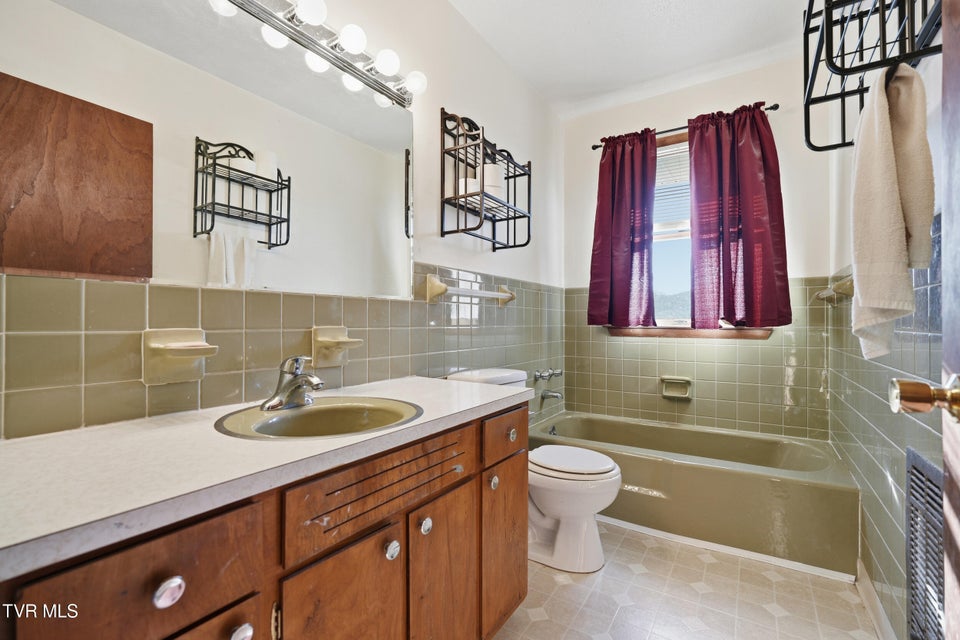 Photo #23: 4812 Carters Valley Road