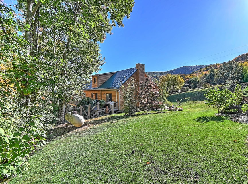 Photo #58: 122 Orchard Meadows  Lane 