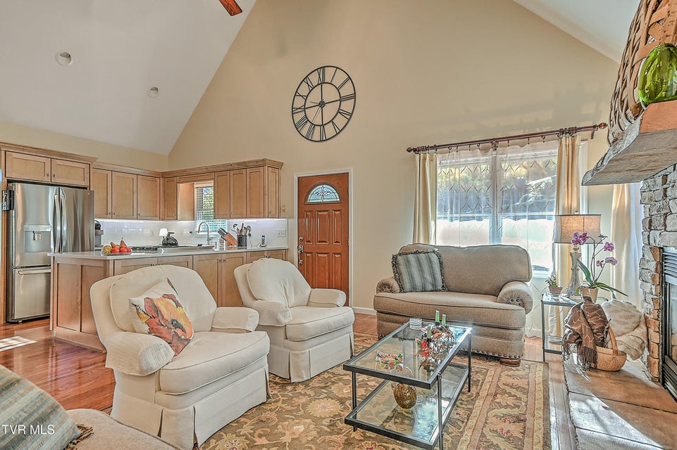 Photo #13: 122 Orchard Meadows  Lane 