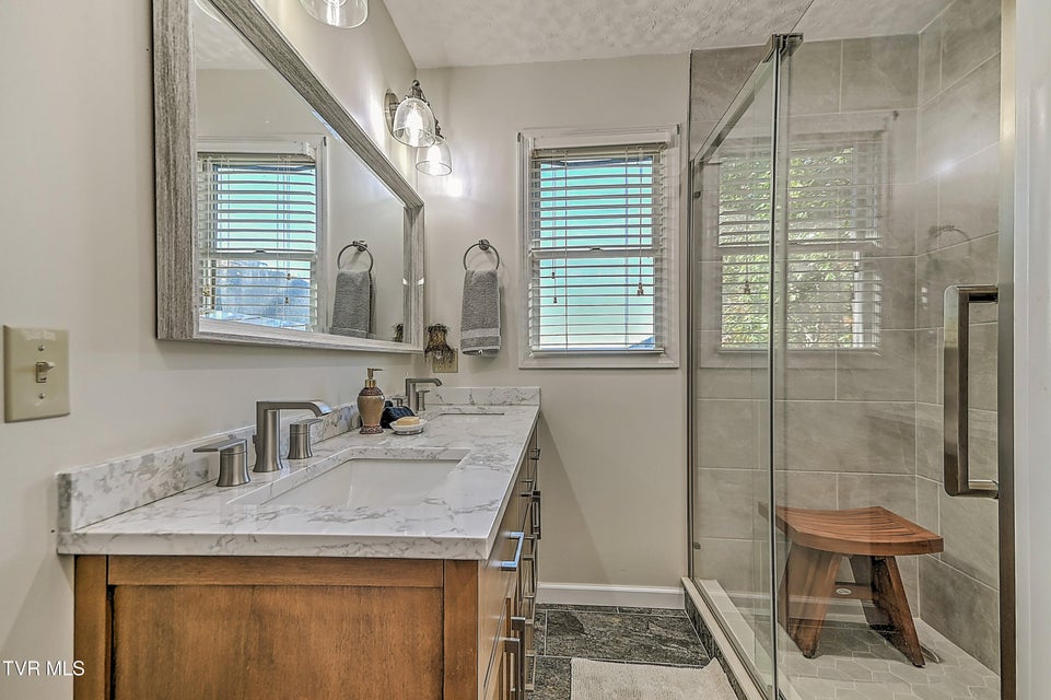 Photo #42: 122 Orchard Meadows  Lane 