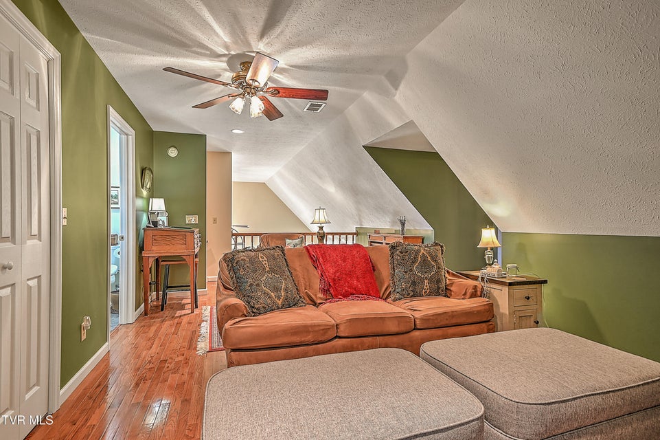 Photo #32: 122 Orchard Meadows  Lane 