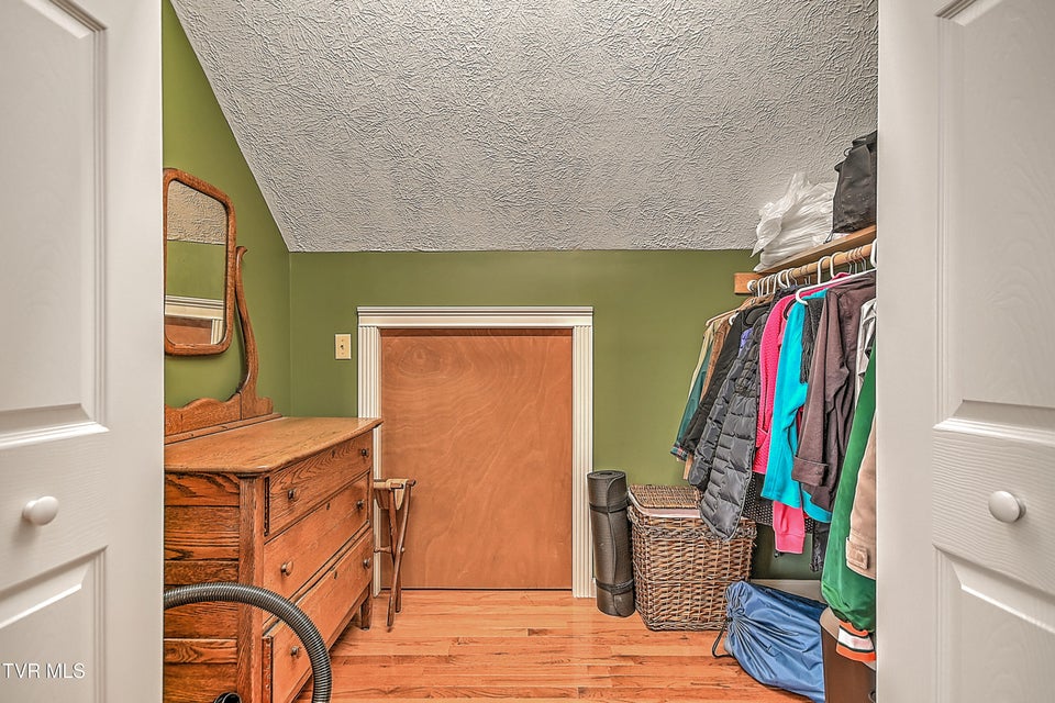 Photo #37: 122 Orchard Meadows  Lane 