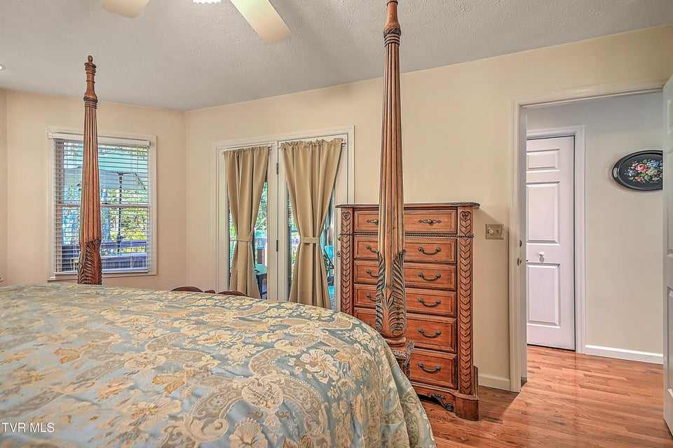 Photo #38: 122 Orchard Meadows  Lane 