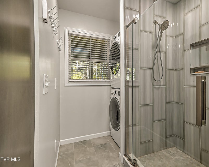 Photo #28: 122 Orchard Meadows  Lane 