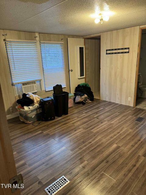 Photo #16: 354 Deck Valley Road