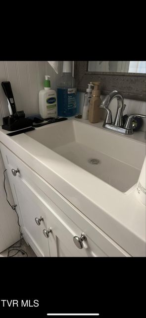 Photo #46: 354 Deck Valley Road