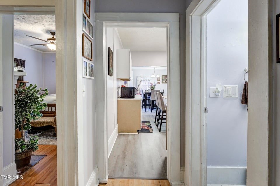 Photo #10: 1678 Echo Court