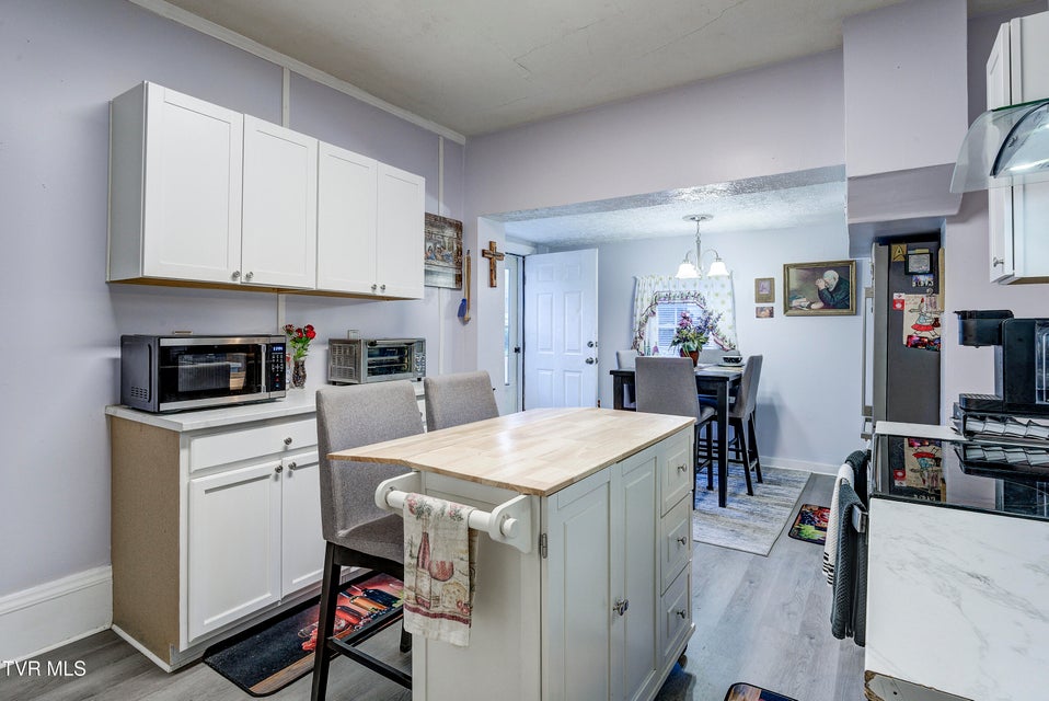 Photo #15: 1678 Echo Court