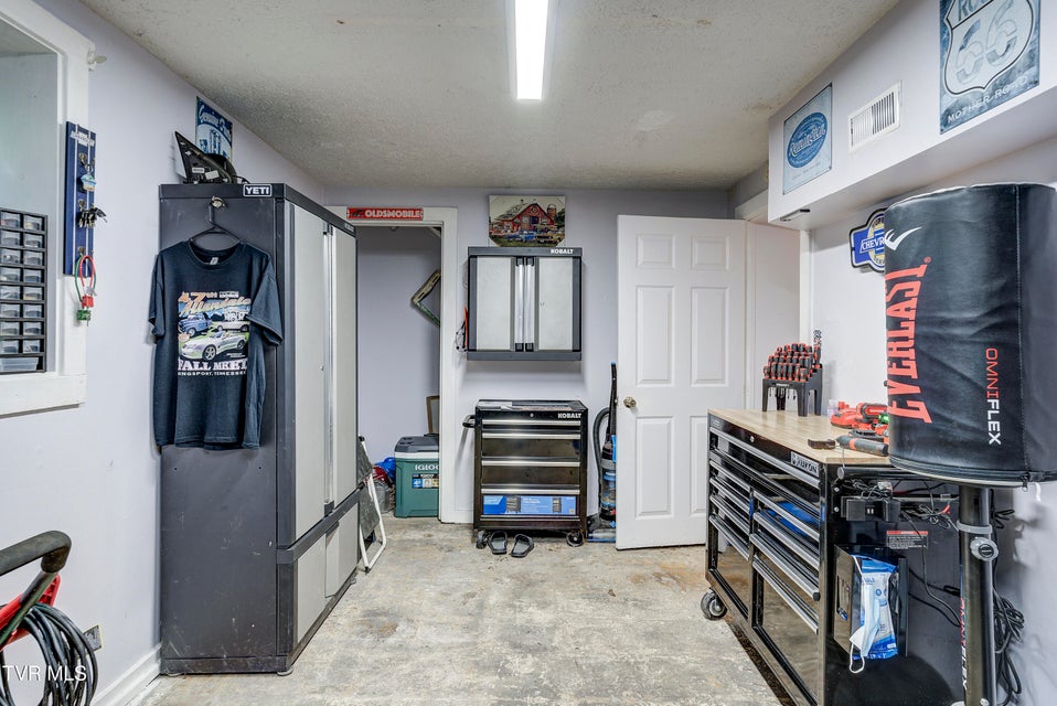 Photo #29: 1678 Echo Court