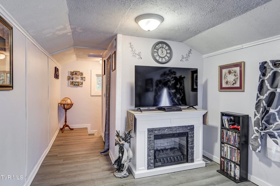 Photo #26: 1678 Echo Court