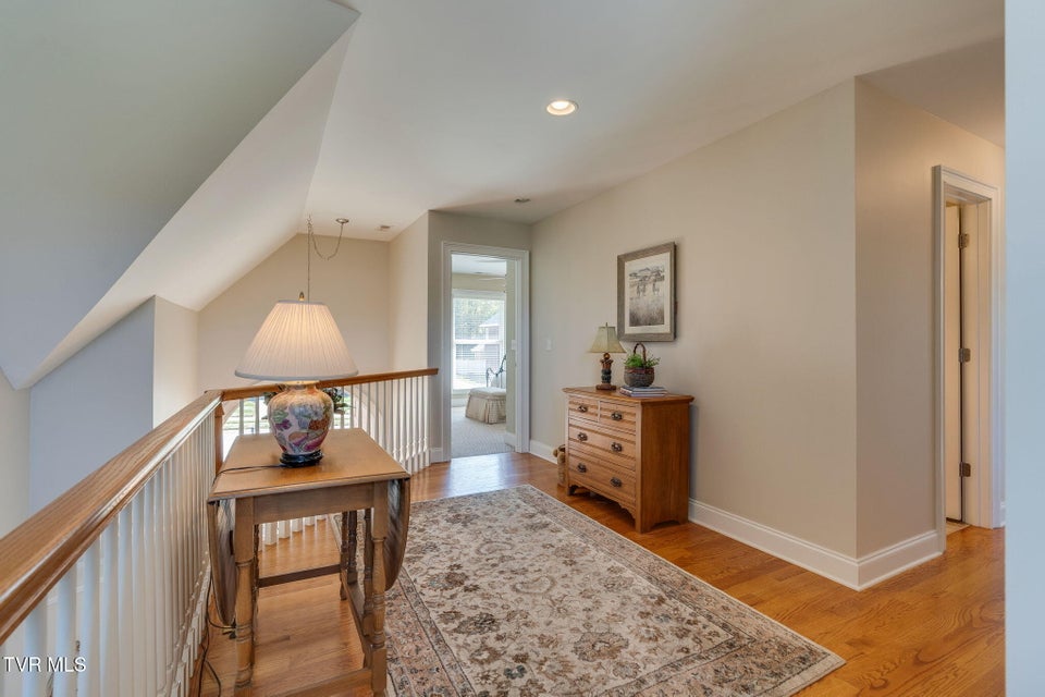 Photo #23: 507 Oliver Approach 